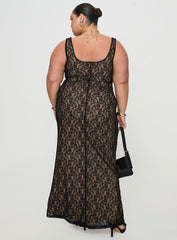 Romani Lace Maxi Dress Black Curve